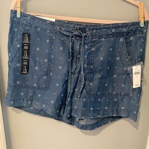 NWT Gap shorts